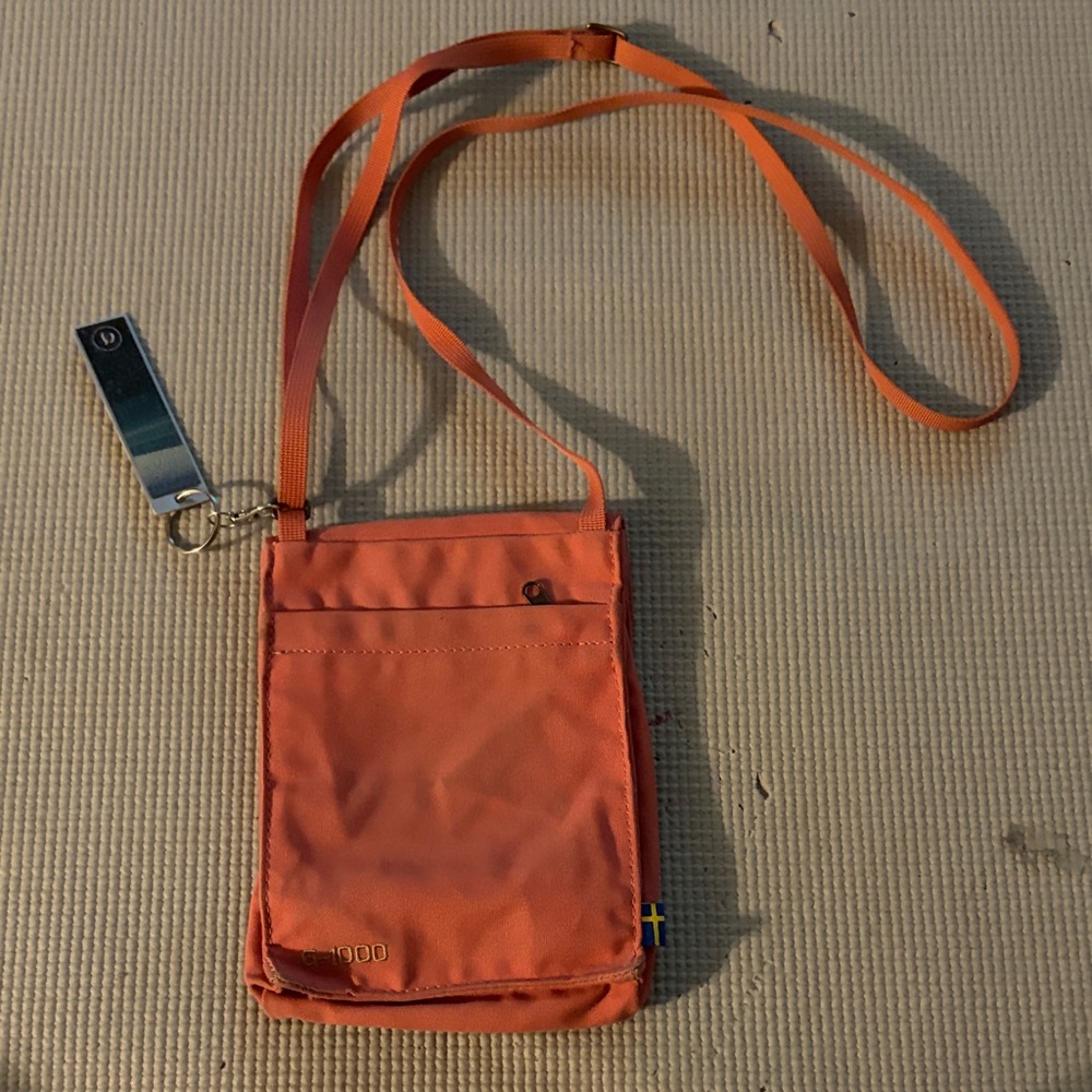 Fjallraven Pink Crossbody Bag - Picture 5 of 9